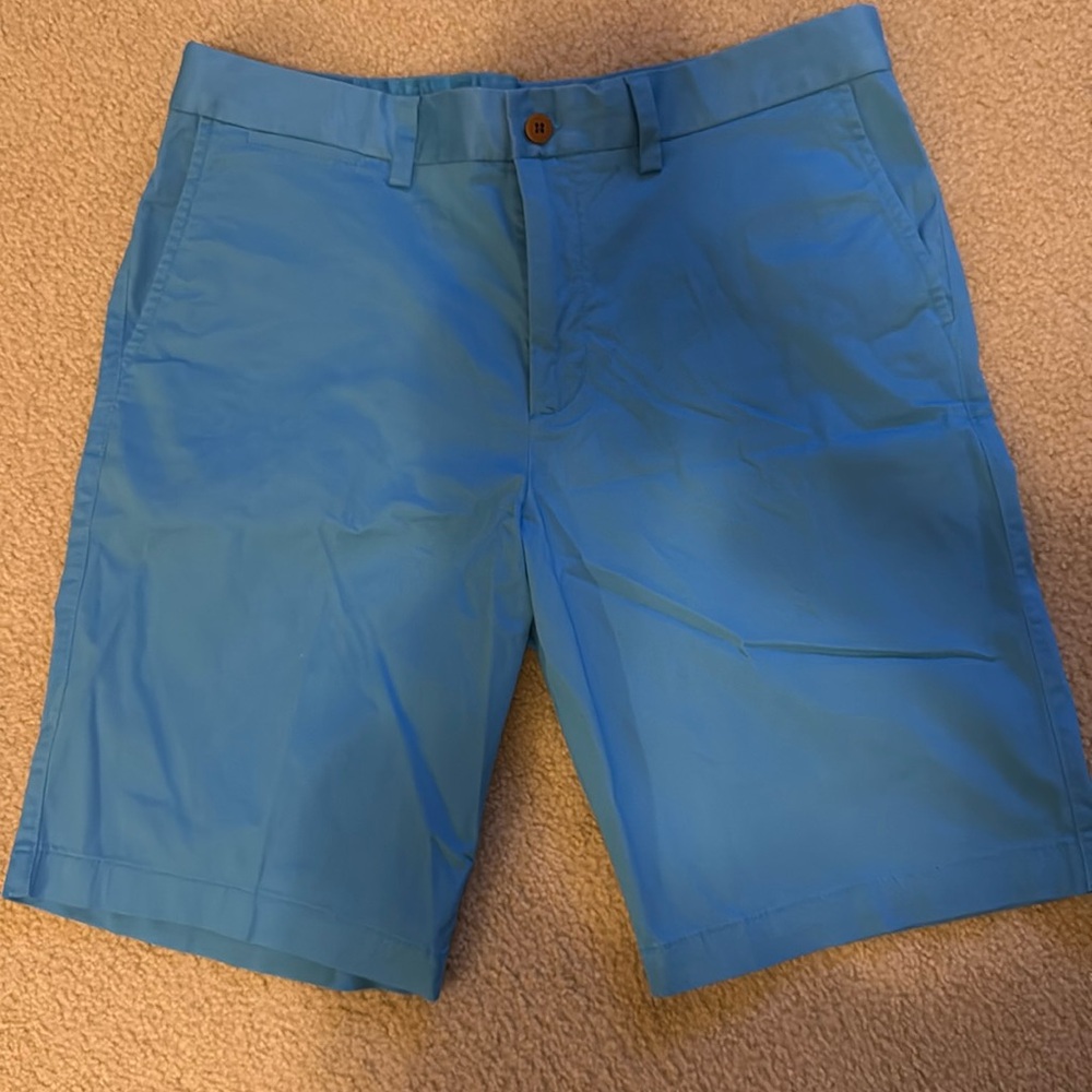 Tommy Bahama men’s shorts.